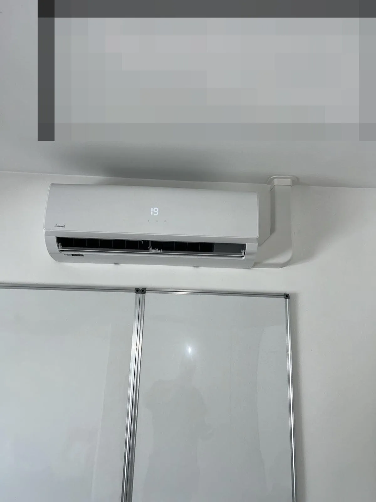 Climatisation : split en salle d'eau
